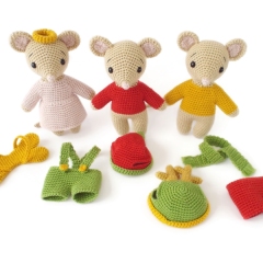 Christmas Mouse Trio amigurumi pattern by Smiley Crochet Things