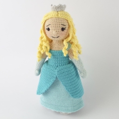 Princess Penelope amigurumi by Smiley Crochet Things