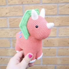 Tina the Triceratops Dinosaur amigurumi pattern by Smiley Crochet Things