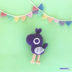 Baby Raven amigurumi pattern by Nanani