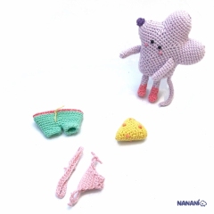 Missy the mouse amigurumi by Nanani