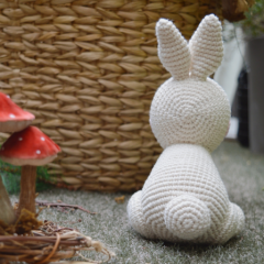 Carlota, the Bunny  amigurumi pattern by Yarn Handmade