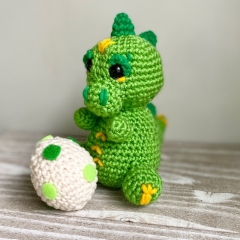 T-Rex Dino amigurumi by Cloud 9 Knots