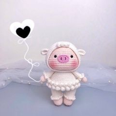 Mei The Sheep Pig  amigurumi pattern by Jenniedolly