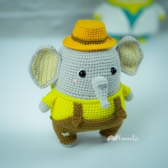 Elephant the Farmer amigurumi by Lennutas