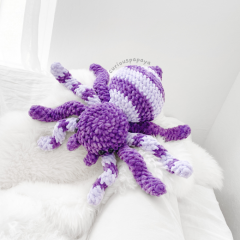 Giant Spider amigurumi pattern by Curiouspapaya