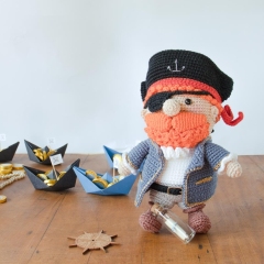 Pirate amigurumi pattern by GatoFio