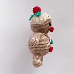 Cookie the Gingerbread Man amigurumi pattern by C.B.Makes