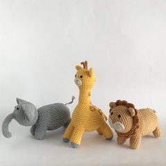 Safari Friends amigurumi pattern by C.B.Makes