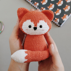 Crafty, the Fox amigurumi by Ana Maria Craft
