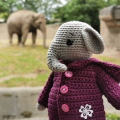 Joy Elephant amigurumi pattern by Little Bichons