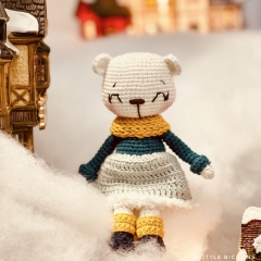 Paula Bear amigurumi pattern by Little Bichons