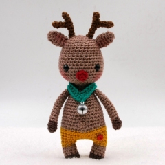 Tim the reindeer amigurumi pattern by Little Bichons