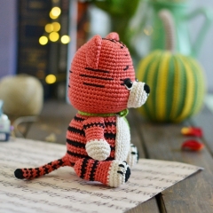 Tiki the tiger amigurumi pattern by LaCigogne