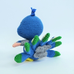 Woody the peacock amigurumi pattern by LaCigogne