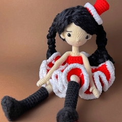 Party Girl, Madelyn amigurumi pattern by CarmenTsang