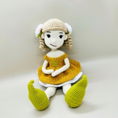 Little Elf amigurumi by Fluffy Tummy