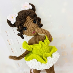 Miss Ballerina amigurumi pattern by Fluffy Tummy