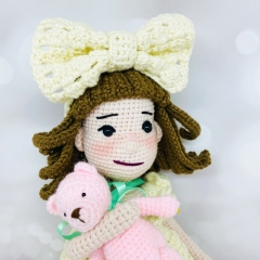 Miss March amigurumi by Fluffy Tummy