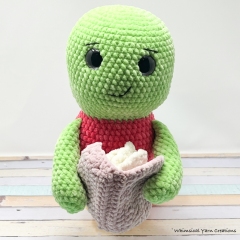 Bookworm amigurumi pattern by Whimsical Yarn Creations