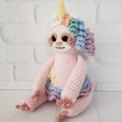 Sasha the Slothicorn amigurumi pattern by Critter-iffic Crochet