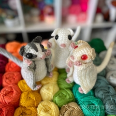 Sassy the Sugar Glider amigurumi pattern by Critter-iffic Crochet