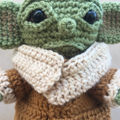 Baby Yoda amigurumi pattern by CrochetThingsByB