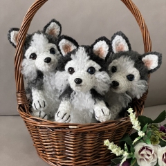 Husky Pup amigurumi by CrochetThingsByB