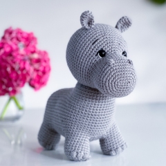Gloria the Hippo amigurumi pattern by Handmade by Halime
