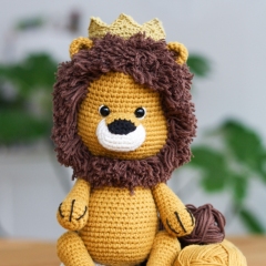 Leon King amigurumi pattern by Handmade by Halime