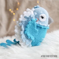 Bluebelle the Spix Macaw amigurumi pattern by Knotanotheryarn