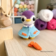 Kippie the Penguin amigurumi pattern by DearJackiStitchery