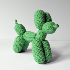 Balloon Dog amigurumi by The Flying Dutchman Crochet Design
