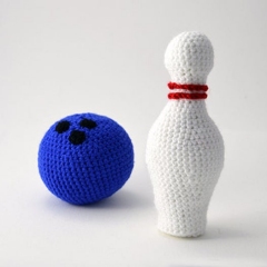 Bowling Ball and Pin amigurumi pattern by The Flying Dutchman Crochet Design