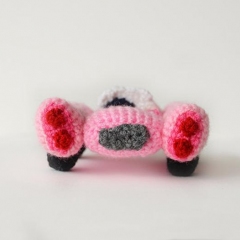 Cabrio Car amigurumi by The Flying Dutchman Crochet Design
