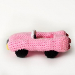 Cabrio Car amigurumi pattern by The Flying Dutchman Crochet Design