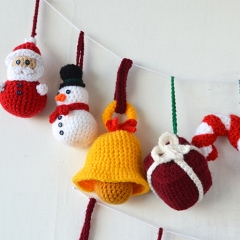 Christmas Ornaments amigurumi by The Flying Dutchman Crochet Design
