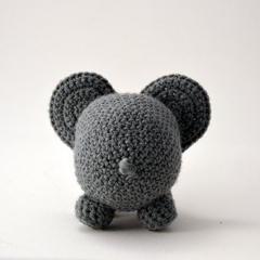 Elephant amigurumi by The Flying Dutchman Crochet Design