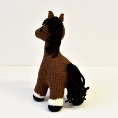 Horse amigurumi by The Flying Dutchman Crochet Design