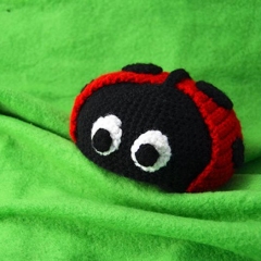 Ladybug amigurumi by The Flying Dutchman Crochet Design