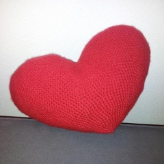 Large Heart amigurumi by The Flying Dutchman Crochet Design