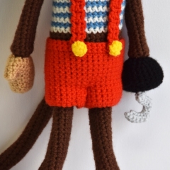 Pirate Monkey amigurumi by The Flying Dutchman Crochet Design