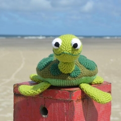 Sea Turtle amigurumi by The Flying Dutchman Crochet Design
