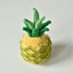 Small Pineapple amigurumi by The Flying Dutchman Crochet Design