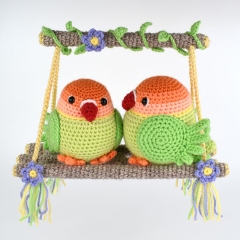 Feathered Friends amigurumi pattern by Janine Holmes at Moji-Moji Design