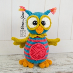 Quinn the Owl amigurumi pattern by One and Two Company