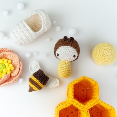 Honey Bee Life Cycle Play Set amigurumi by Lalylala