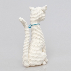 Cat Princess amigurumi pattern by StuffTheBody