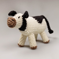 Polly The Cow amigurumi by StuffTheBody