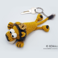 Lionello the Lying Lion Keychain amigurumi pattern by IlDikko